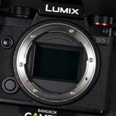 Lumix S5 Body