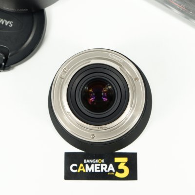 Samyang 12mm F2 MFT