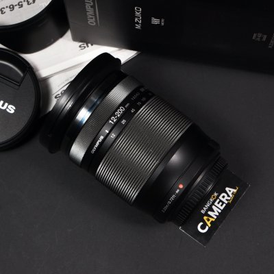 Zuiko 12-200mm F3.5-6.3