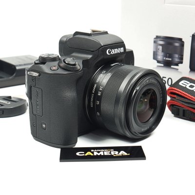 Canon EOS M50