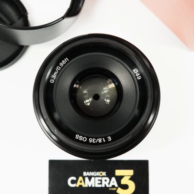 E35mm F1.8 OSS