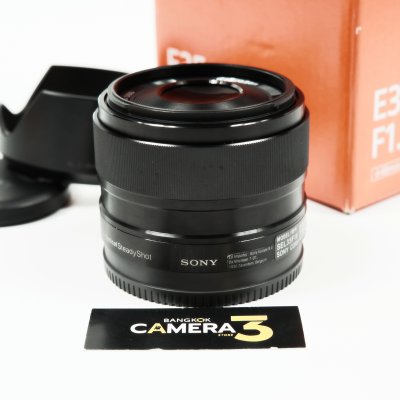 E35mm F1.8 OSS