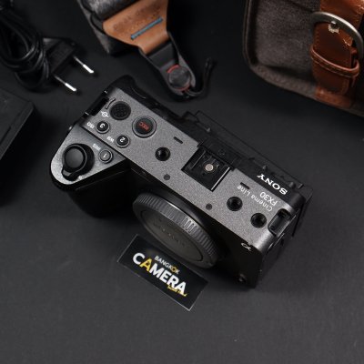 Cinema Line FX30 Body