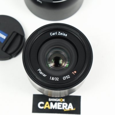 Zeiss Touit 32mm F1.8