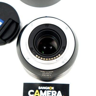 Zeiss Touit 32mm F1.8