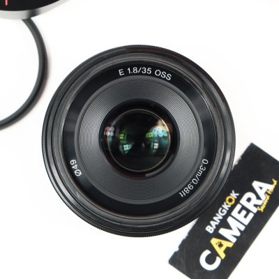 E35mm F1.8 OSS