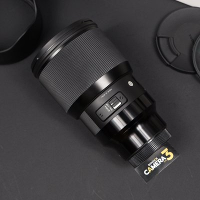 SIGMA 85mm F1.4 DG