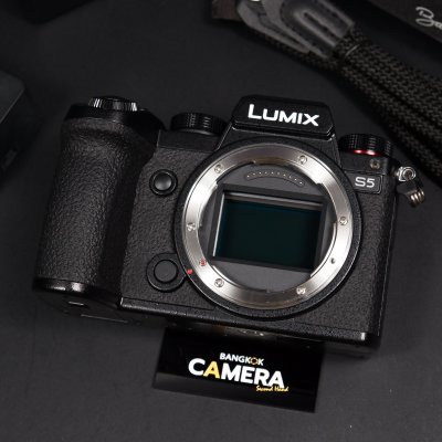 Lumix S5 Body