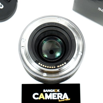 RF50mm F1.8 STM
