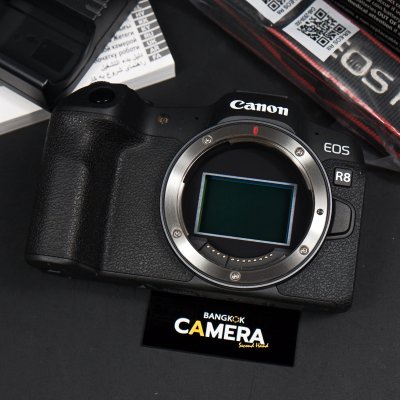 Canon EOS R8 Body