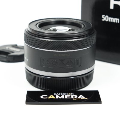RF50mm F1.8 STM