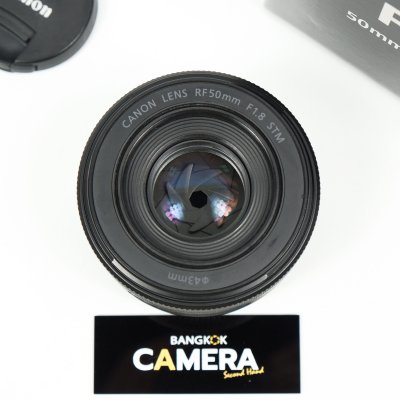 RF50mm F1.8 STM