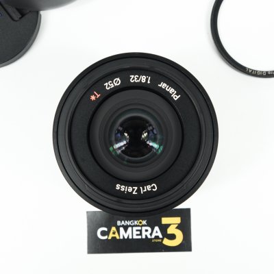 ZEISS Touit 32mm F1.8