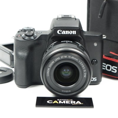 Canon EOS M50