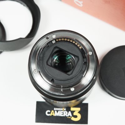 E16-70mm F4 ZA