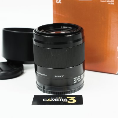 E50mm F1.8 OSS