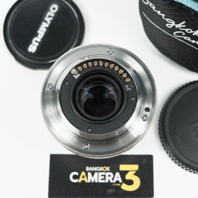 Zuiko 12mm F2