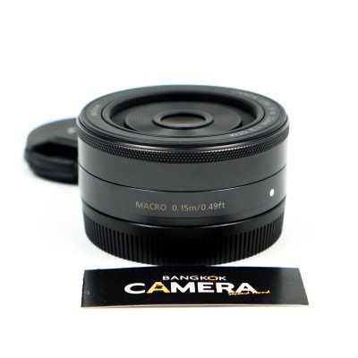 EFM 22mm F2 STM