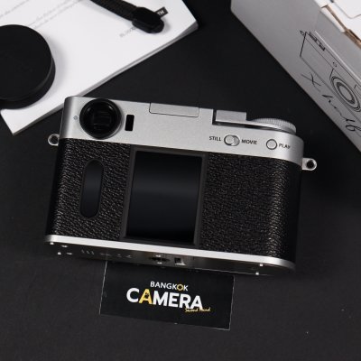 Fujifilm X half