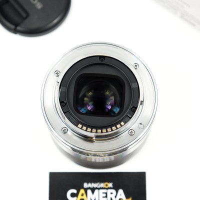 E50mm F1.8 OSS
