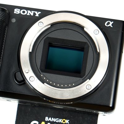 Sony ZVE10