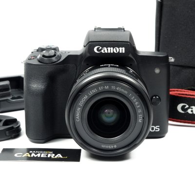 Canon EOS M50