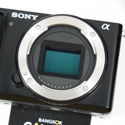 Sony ZVE10