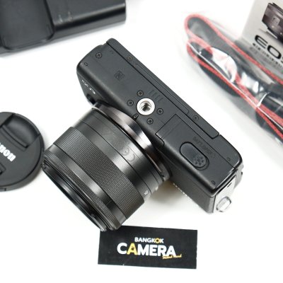 Canon EOS M100