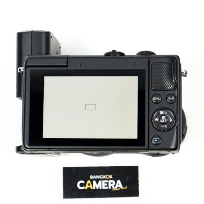 Canon EOS M100