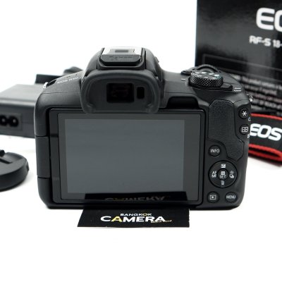 Canon EOS R50