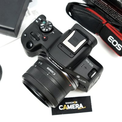 Canon EOS R50