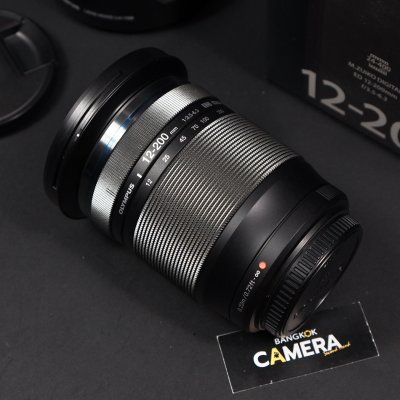 Zuiko 12-200mm F3.5-6.3