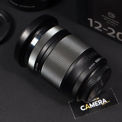 Zuiko 12-200mm F3.5-6.3