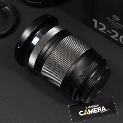 Zuiko 12-200mm F3.5-6.3