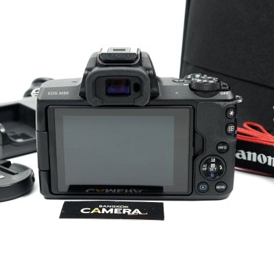 Canon EOS M50