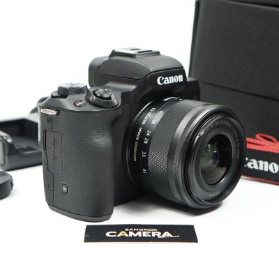 Canon EOS M50
