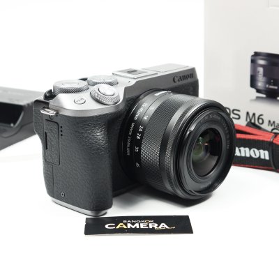 Canon EOS M6II