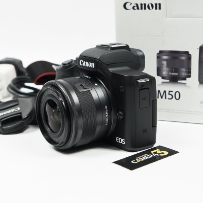 Canon EOS M50