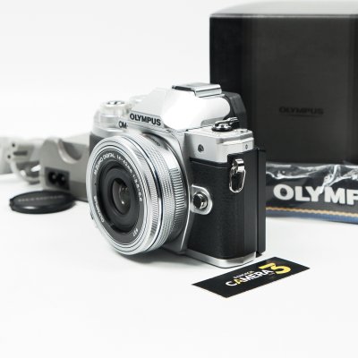 Olympus EM10 III
