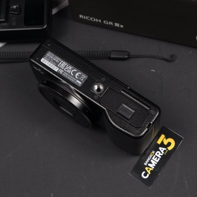 RICOH GRIIIx