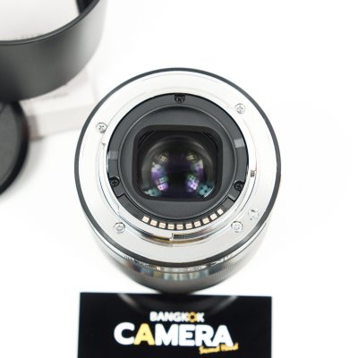 E50mm F1.8 OSS