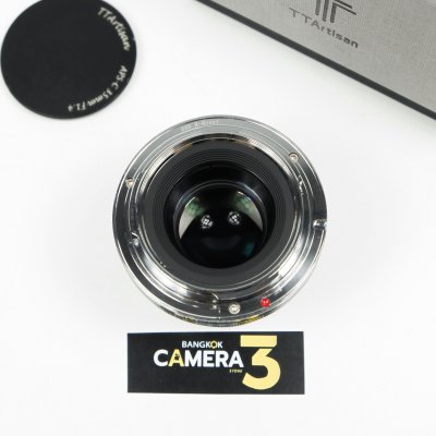 TTartisan 30mm F1.4 MF