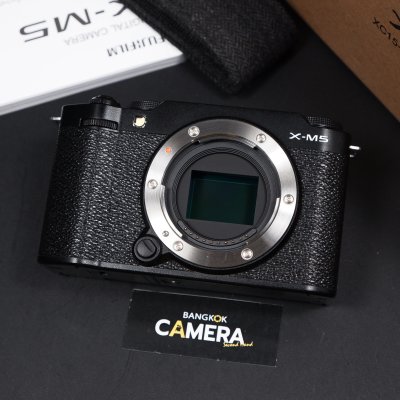 Fujifilm XM5 Body