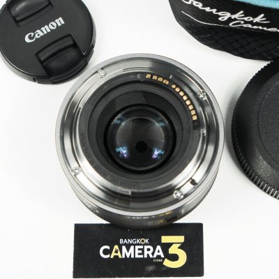RF50mm F1.8 STM