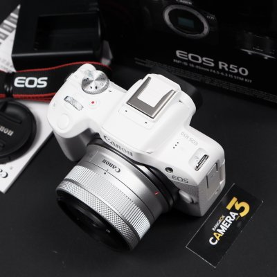 Canon EOS R50