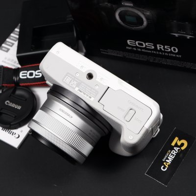 Canon EOS R50