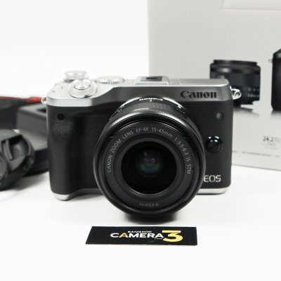 Canon EOS M6