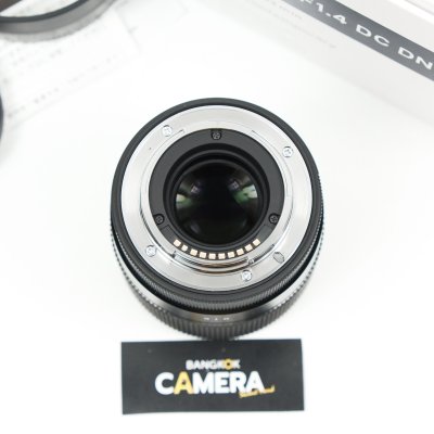 SIGMA 30mm F1.4 DC DN