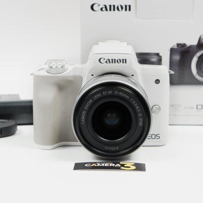 Canon EOS M50