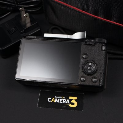 Ricoh GR III